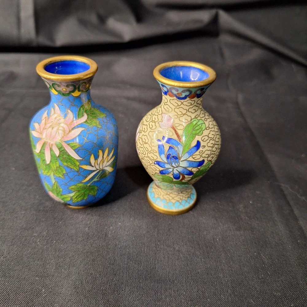 Vintage Pair of‎ Chinese Cloisonne Enamel Miniature Floral Vases Blue & Cream